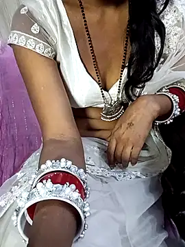 Snapshot of Bhabhilux2025 chatting on November 13, 8:57 am Bhabhilux2025 online show from November 13, 8:57 am