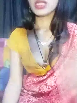 Snapshot of Bhabhilux2025 chatting on February 1, 6:23 am Bhabhilux2025 online show from February 1, 6:23 am