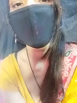 Snapshot of Bhabhilux2025 chatting on February 3, 6:40 am Bhabhilux2025 online show from February 3, 6:40 am