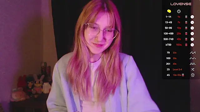 ohmycheryl online show from January 17, 2:44 pm