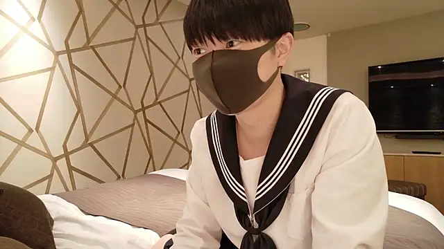 Snapshot of shin_brief chatting on December 18, 2:34 pm shin brief online show from December 18, 2:34 pm