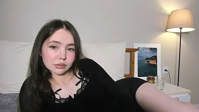 Snapshot of kittyphoria chatting on October 4, 5:27 am kittyphoria online show from October 4, 5:27 am