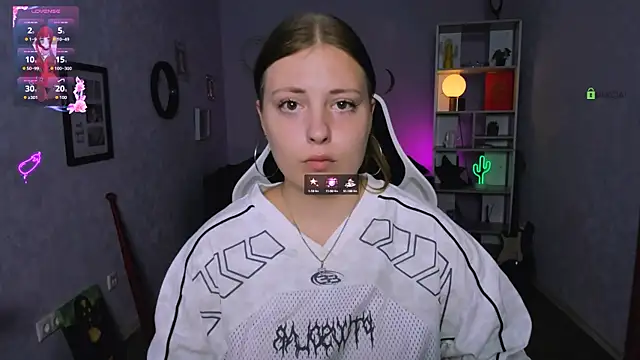 Snapshot of melani_bumm chatting on September 22, 5:42 am melani bumm online show from September 22, 5:42 am