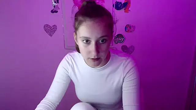 Milka kamila online show from September 19, 2:40 pm