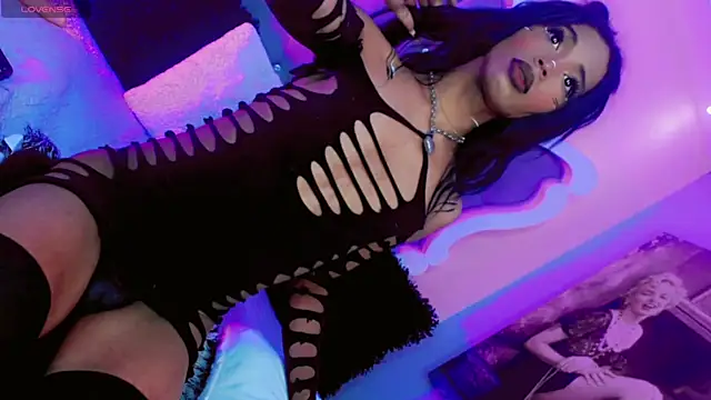 BabyAmatiis  online show from September 15, 11:32 am