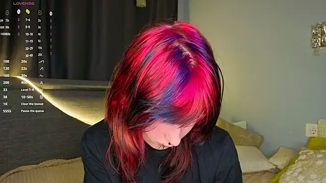 Snapshot of KandraCruser chatting on January 12, 8:47 pm KandraCruser online show from January 12, 8:47 pm