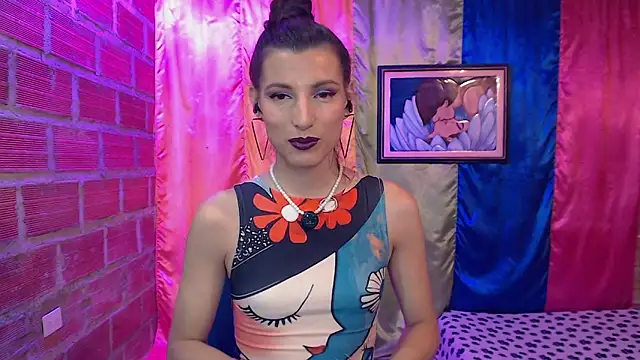 Moira-Hot online show from January 7, 8:22 pm