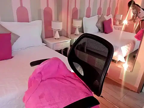  Sharloth  online show from November 8, 1:33 pm