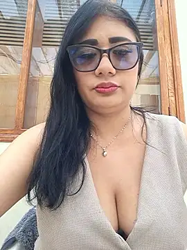 Monse--145 online show from February 16, 2:35 pm