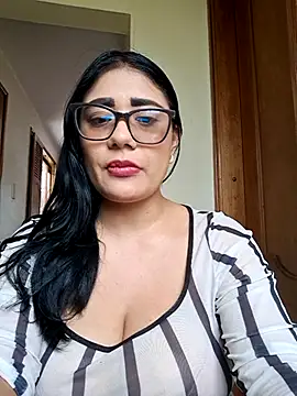 Monse--145 online show from April 1, 7:33 pm