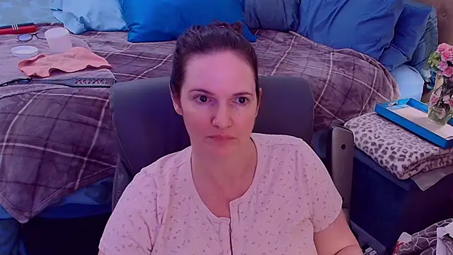 Snapshot of ninajaymes chatting on September 9, 9:47 pm ninajaymes online show from September 9, 9:47 pm