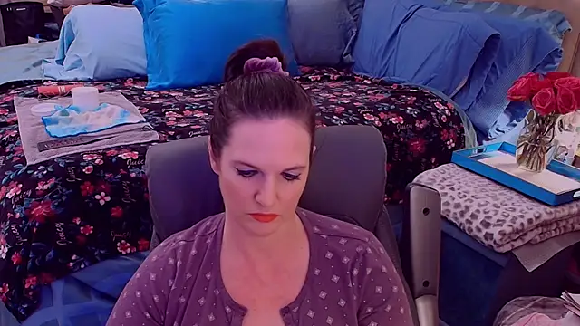Snapshot of ninajaymes chatting on October 3, 11:13 pm ninajaymes online show from October 3, 11:13 pm