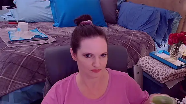 Snapshot of ninajaymes chatting on October 6, 11:02 pm ninajaymes online show from October 6, 11:02 pm