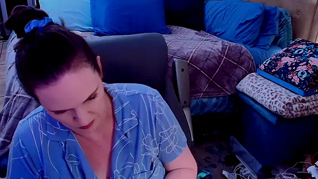 ninajaymes online show from July 12, 7:27 pm