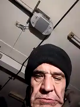 orcajaws52 online show from December 9, 4:47 pm