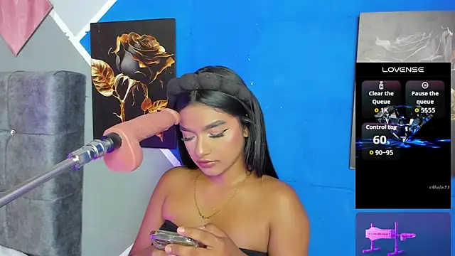 lau-hot online show from March 9, 7:29 pm