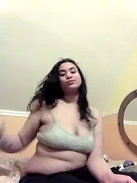 Snapshot of SoakedUpKitty- chatting on January 17, 4:06 am SoakedUpKitty- online show from January 17, 4:06 am