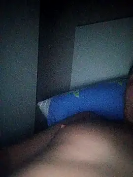 Snapshot of NiceBadgera chatting on October 23, 11:24 pm NiceBadgera online show from October 23, 11:24 pm