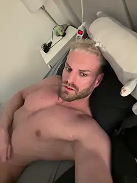 TheKevinboy online show from March 21, 1:10 am