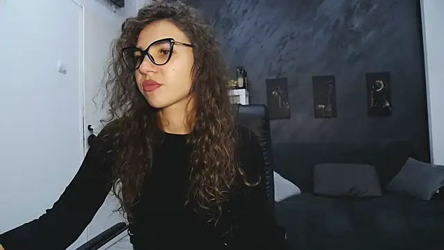 Snapshot of bigbuttjeny chatting on October 5, 11:13 pm bigbuttjeny online show from October 5, 11:13 pm