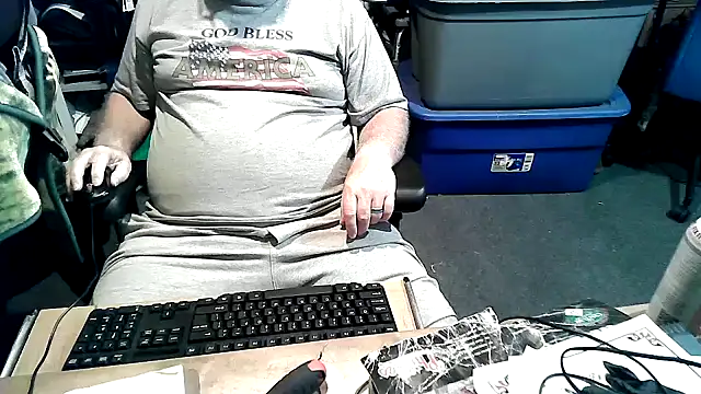 georgew62 online show from September 13, 3:17 am