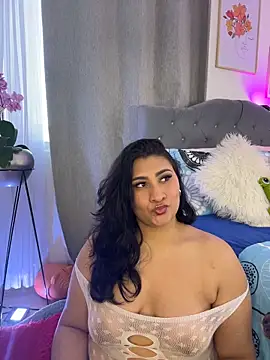 Snapshot of Elyross1_ chatting on November 8, 9:24 pm Elyross1 online show from November 8, 9:24 pm