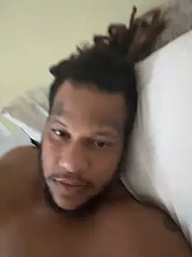 Snapshot of Sexdemonfrfr chatting on September 26, 9:08 pm Sexdemonfrfr online show from September 26, 9:08 pm