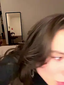 Snapshot of SophiiaStarr chatting on January 16, 7:40 pm SophiiaStarr online show from January 16, 7:40 pm