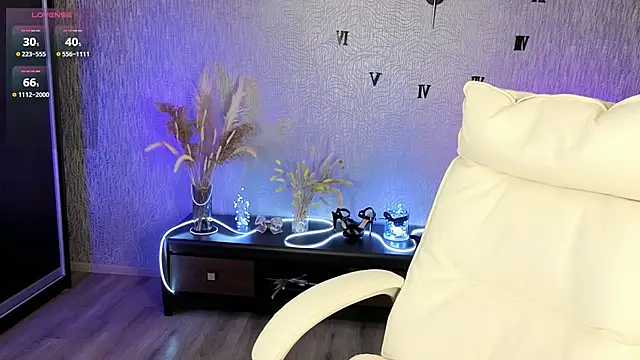 NikkiiStill online show from November 27, 4:14 am