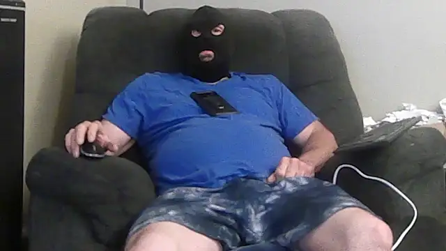 Snapshot of bigman1947 chatting on September 26, 2:04 am bigman1947 online show from September 26, 2:04 am