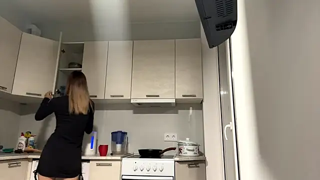 Denni Spilber online show from September 27, 4:45 pm