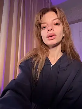 mari  papi online show from December 20, 11:50 am