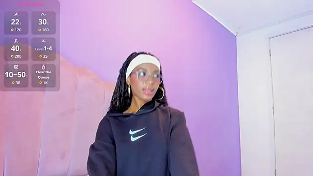 MarianRosse online show from October 3, 9:01 pm