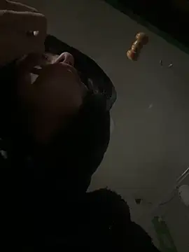 XBODTRIIPX online show from December 19, 4:08 am