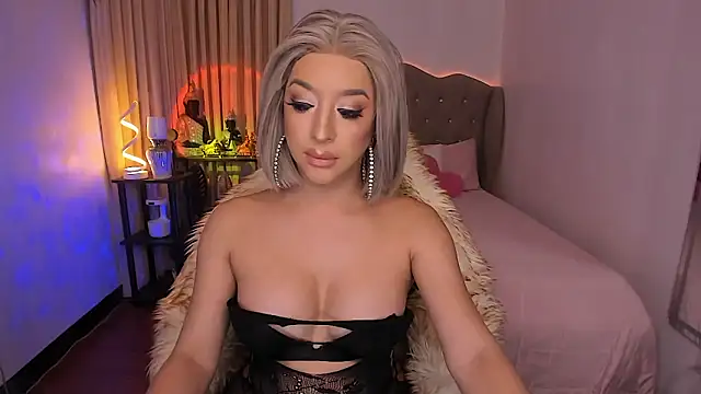 Dream Goddess online show from December 18, 10:21 am