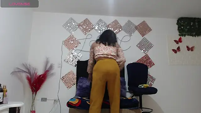 Snapshot of jatzibe_hot_93 chatting on June 16, 5:37 pm jatzibe hot 93 online show from June 16, 5:37 pm