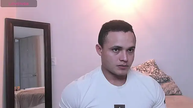 KingLevi01 online show from September 17, 9:27 pm