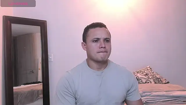 KingLevi01 online show from September 21, 2:35 am