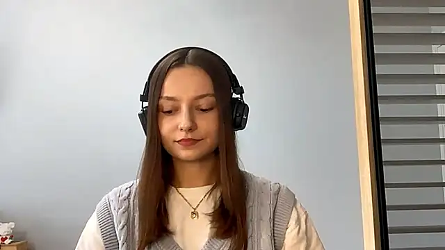Snapshot of SoulHiperAgne_ chatting on September 23, 2:31 pm SoulHiperAgne online show from September 23, 2:31 pm