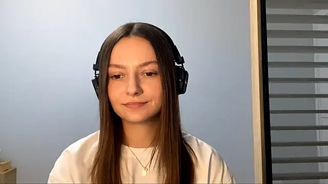 Snapshot of SoulHiperAgne_ chatting on September 27, 3:39 pm SoulHiperAgne online show from September 27, 3:39 pm