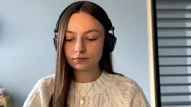 Snapshot of SoulHiperAgne_ chatting on September 30, 12:21 pm SoulHiperAgne online show from September 30, 12:21 pm