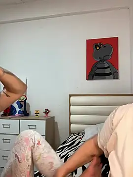 Snapshot of Sweet_and_Rous0 chatting on July 3, 1:23 am Sweet and Rous0 online show from July 3, 1:23 am