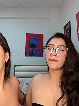 Snapshot of Sweet_and_Rous0 chatting on July 24, 5:16 am Sweet and Rous0 online show from July 24, 5:16 am