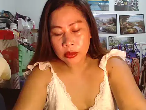 filipina beauty online show from October 21, 7:03 pm