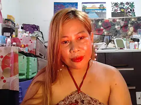 Snapshot of filipina_beauty chatting on June 21, 1:19 am filipina beauty online show from June 21, 1:19 am