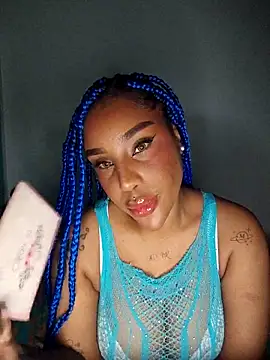 Queen Amara online show from March 13, 4:08 am