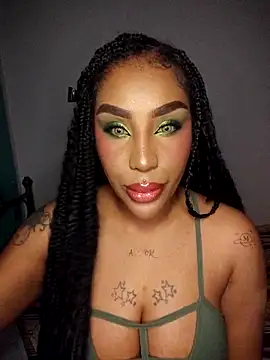 Queen Amara online show from May 9, 3:45 am