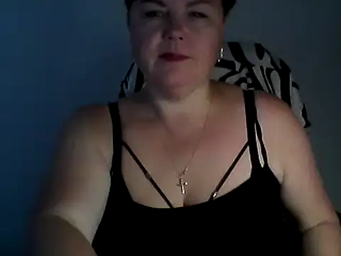 Snapshot of EllaLove2277 chatting on September 9, 5:40 am EllaLove2277 online show from September 9, 5:40 am