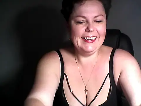Snapshot of EllaLove2277 chatting on October 16, 6:31 pm EllaLove2277 online show from October 16, 6:31 pm