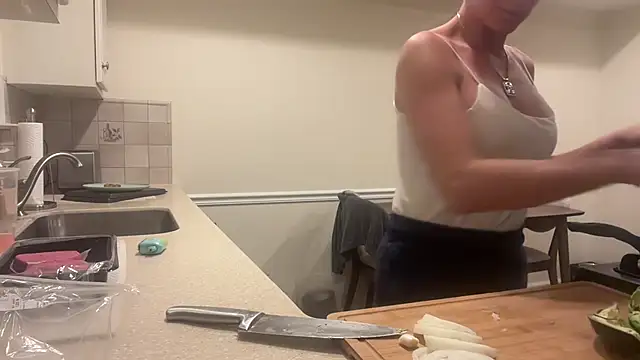 NurseStephania online show from October 7, 11:46 pm